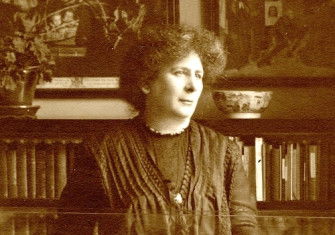 Hertha Ayrton in her laboratory, by J. Russell & Sons, 1910. With permission from the Mistress and Fellows, Girton College, Cambridge.