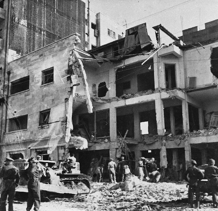 The aftermath of a bombing in Jerusalem, 6 March 1947. Nationaal Archief. Public Domain.