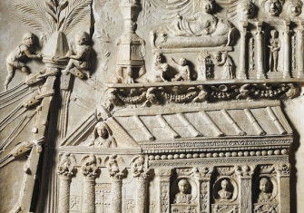 Relief showing the construction of a building using a crane, from the tomb of the Haterii, Rome, first century AD. Universal Art Archive/Alamy Stock Photo.