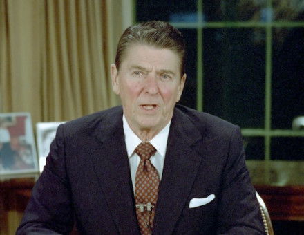 President Ronald Reagan makes his Star Wars speech from the Oval Office, 23 March 1983. US National Archives and Records Administration. Public Domain.